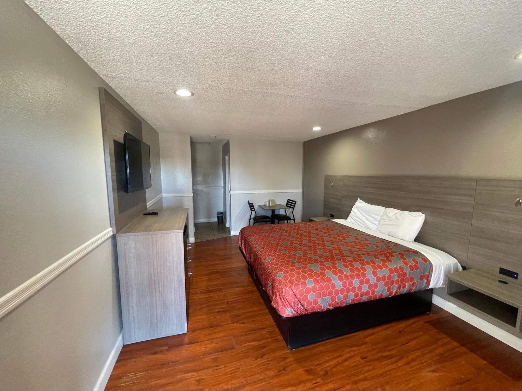 Simplestay - Downtown Motel San Bernardino