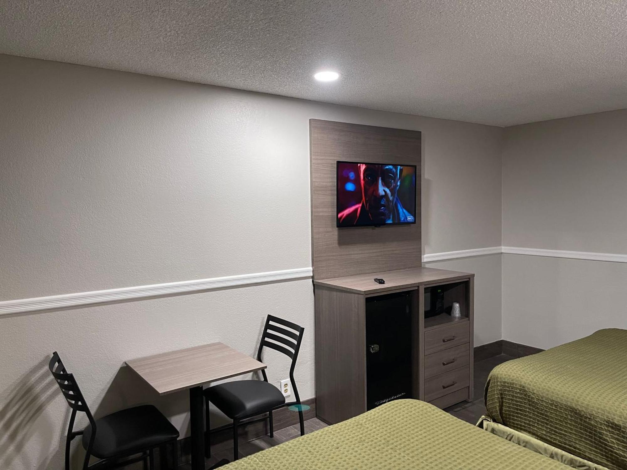 Simplestay - Downtown Motel